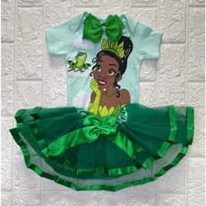 Body Bebê Mesversário A Princesa e o Sapo Fantasia Tiana Saia de Luxo & Laço