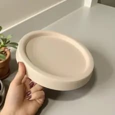 Prato Redondo 24x29 Cm Coletor Aparador d'agua para Vasos de Plantas em Polietileno