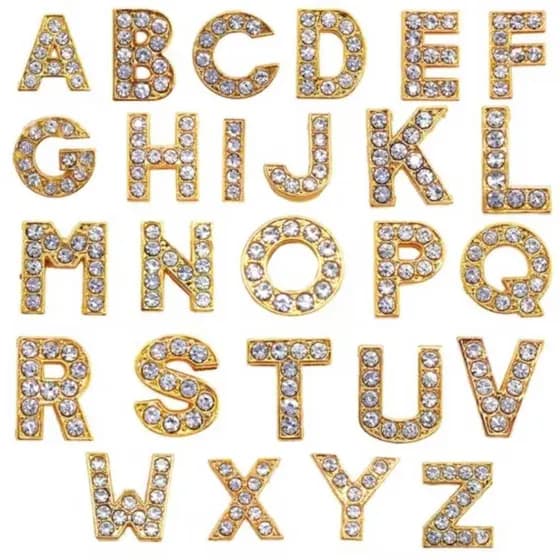Pingente Acessório Dourado Com Brilho Strass Metalizado Para Sapato PVC Botons Letras Luxo Pedrinhas Elegância
