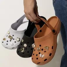 Chinelo inverno frio Feminino, Babuche com 10 botons Pingente de Metal Corfly Baixo Solado Leve Antiderrapante