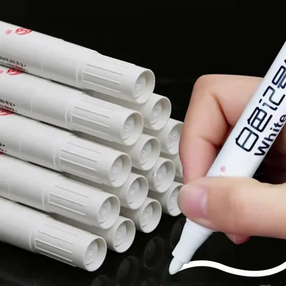 Kit Caneta Marcador Branco – 10 Peças | Ponta 2,5mm | Tinta Oleosa | À Prova d’Água