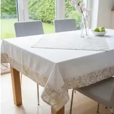 Toalhas de Mesa e Composê Natalinos – Artesanal