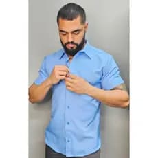 Camisa Social Masculina Manga Curta Lisa com Bolso – Elegante para Trabalho e Eventos