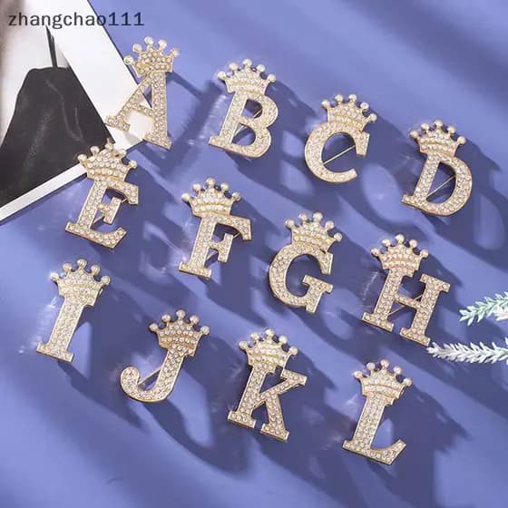 [Z] Moda Coroa 26 Letras Iniciais De A Cristal Strass Broche Pinos Para Mulheres Vestido De Casamento Lapela Colar Pino