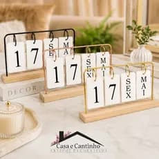 Calendário de Mesa Decorativo com Plaquinhas Frente e Verso Dourado/Preto/Rose Permanente Escritório