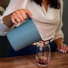 Jarra de Plástico 1,8 Litros para Suco