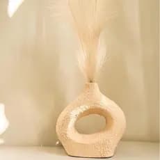 Decoração nórdica orgânica minimalista.
