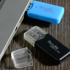 Leitor de Cartão Micro SD Card Adaptador pra USB Leitor de Cartão Micro SD Card Adaptador USB.