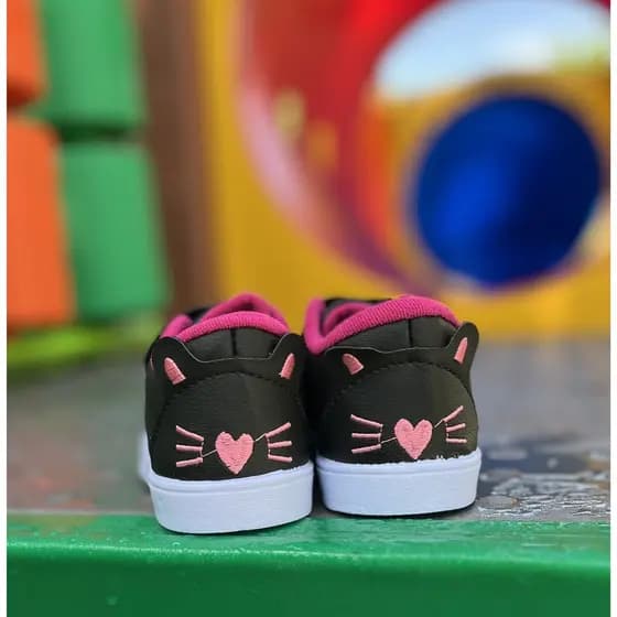 Tenis De Gatinho Inverno  Velcro  Menina Feliz