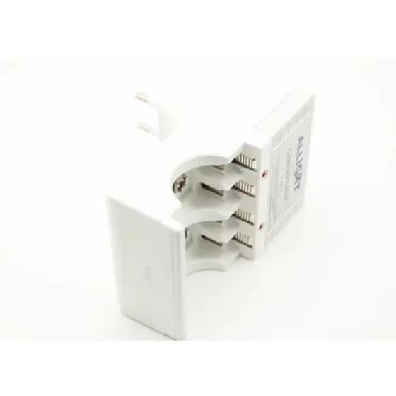 Carregador A612 Allight Para 4 Pilhas Aa, Aaa 9v 110/220v