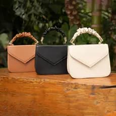 bolsa feminina de ombro com alça tranversal e de mão