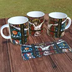 Caneca Personalizada Vitral Jesus na Cruz/ Tema Sexta feira Santa / Páscoa / Coelhinho da Pascoa