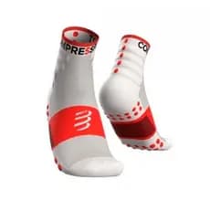2 Pares de Meia Treino Compressport Branca/Vermelha V3.0