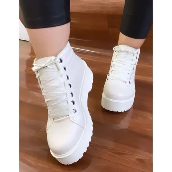 Botinha Feminina Cano Médio Blogueira Tendência Luxo