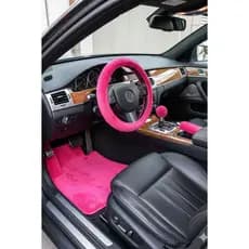 Kit De Pelúcia P/ Carro: Capa De Volante + Tapete Universal