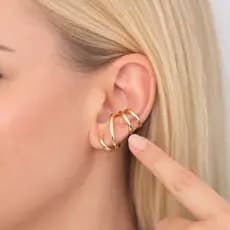 Brinco Ear Cuff Antialérgico Quatro Voltas Minimalista Banho Ouro 18k Feminino