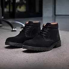 Botas Bota Coturno Masculino Casual Cabedal em Couro Camurça Sola Leve Borracha Macia Preto e Marrom