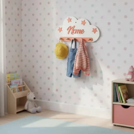 Cabideiro Pendurador De Roupas e Acessórios MDF Pintado formato de nuvem com estrelas alto relevo com 5 pinos