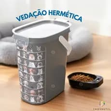 Porta Ração Com Tampa Hermética e Pegador de Ração 8,5Lts Com Alça Borracha de Vedação Conservadora