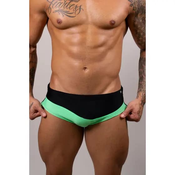 Sunga Slim Neon Verde Com Preto Moda Praia Masculina Verão Piscina Confortável