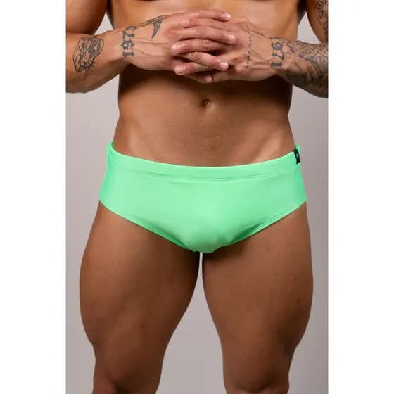 Sunga Slim Neon Verde Moda Praia Masculina Verão Piscina Confortável