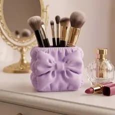 Porta Pincéis de Maquiagem Design Almofadado com Laço - Organizador Decorativo Moderno Fosco