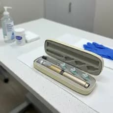Caneta Aplicadora de Insulina Reutilizável Com Estojo Luxo - Dosagem Ajustável e Precisa