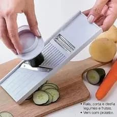 Kit 4 em 1 Descascador Ralador Boleador Cortador de Legumes Keita Cozinha