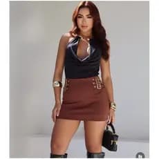 Short Saia de Fivela em alfaiataria