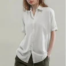 Camisa Feminina Lisa Básica Manga Curta Folgada E Confortável Moda Casual