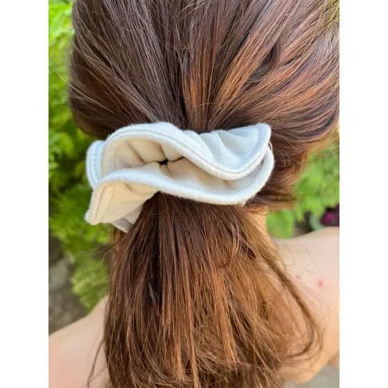 Scrunchie, Xuxinha de cabelo, Amarrador de cabelo, Elastico de cabelo com 5 unidades cores neutras