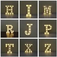 Luminária Decorativa Abajur Letra Luminosa aproximada 22cm