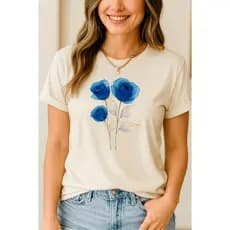 Camiseta Feminina Estampada Rosas Azuis | Gola Redonda | Algodão Premium | T-Shirt Feminina