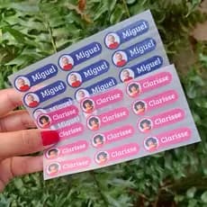 Etiqueta Termocolante DTF Personalizada com Nome e Foto - Kit 12 unid - Ideal para Roupas Escolares