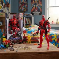 Boneco Deadpool Grande 30cm Articulado com Som e Luzes