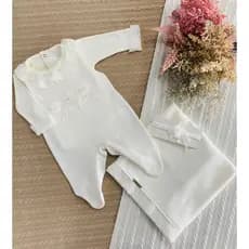Conjunto Saída Maternidade 4 Peças RN com Jardineira, Body, Manta e Faixa – Look Completo Bebê