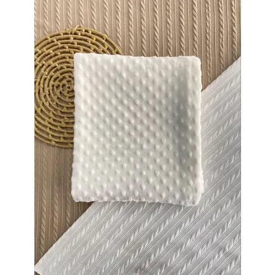 Manta Bebê Macia de Pelúcia – 1m x 1m - Antialérgica - Presente Cheio de Amor no Dia dos Namorados