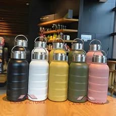 Garrafa Térmica Portátil Aço Inox com Alça 750ml-1000ml  Camada Dupla Alta capacidade para quente fria