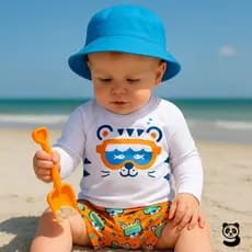 Conjunto Bebê Menino Praia Piscina Proteção UV 50+ Camiseta e Tapa Fraldas de 3 Meses a 12 Meses Praia Piscina Natação