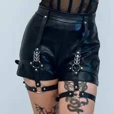 Harness Gótico Couro Sintético Garther Cinto Coxa Cintura Duas Tiras Dupla Feminino Metálico Alternativo