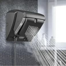 Ducha Chuveiro Compacta Eletrônica-Fame Jato Direcionado Preto 220v 7800w