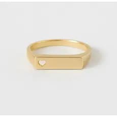 Anel Chapinha Feminino Ouro 18k Exclusivo banhado a ouro 750, detalhe em coração vazado retangular aro reto