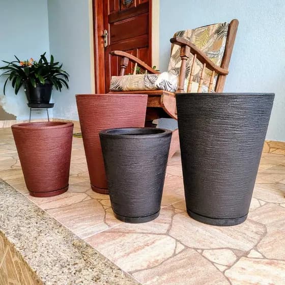 Kit com 2 Vasos de Polietileno Coluna Redonda N1 e N2 para Plantas, Flores, Decoração