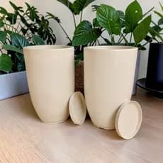 Kit 2 Vasos Luxo Grandes para Plantas Coluna Cone Bojo Polido 49cm com Prato Coletor Decorativo