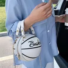 2023 Nova Rede Vermelha Personalidade Diversão Rosa Ins Versátil Corrente Futebol Basquete Bolsa De Ombro