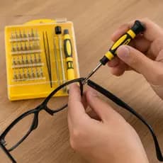 Kit Jogo de Ferramentas de Precisão com Chaves Intercambiáveis para Manutenção de Eletrônicos Celular Notebook Óculos