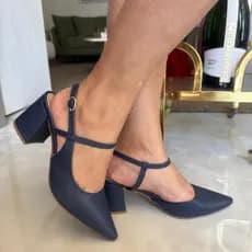 Scarpin Feminino Slingback Bico Fino Salto Médio Tiras Fivela Lateral Elegante SHOW SHOW