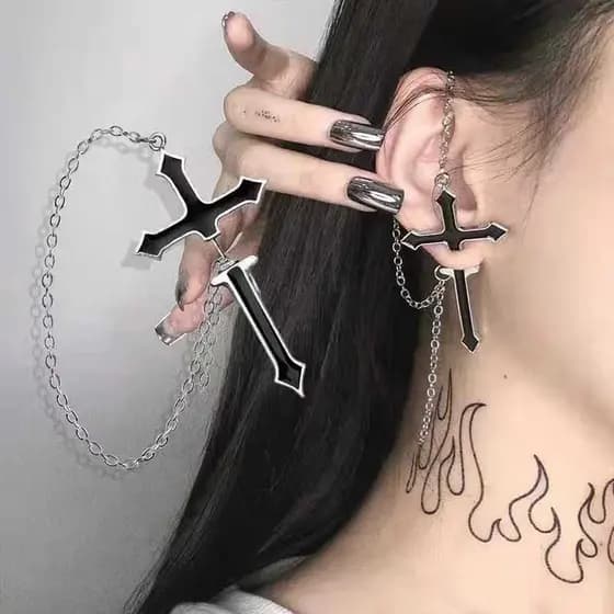 Gótico Punk Personalidade Brincos De Óleo De Gotejamento Orelha E Fria Bonito Salto Exagerado Em Cadeia Cruzada Perfurante Cravo Osso
