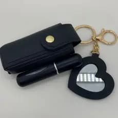 PORTA PERFUME CHAVEIRO EM PLÁSTICO E COM BOLSINHA, 9CM, 5ML