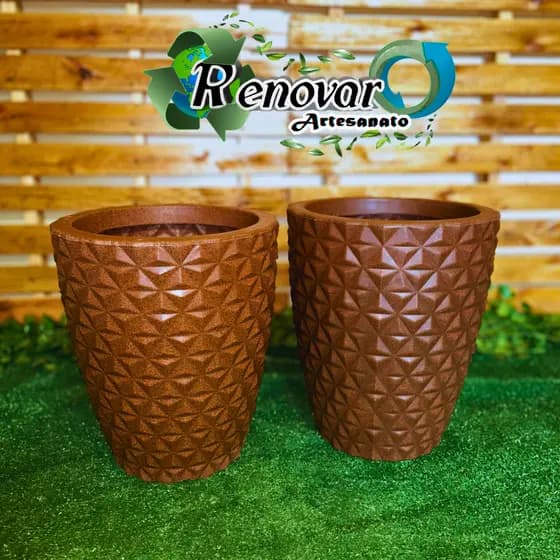 Kit 2 Vaso de Planta Polietileno Jardim Varanda Premiu  Berlian Gold P